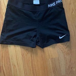 nike pro shorts black